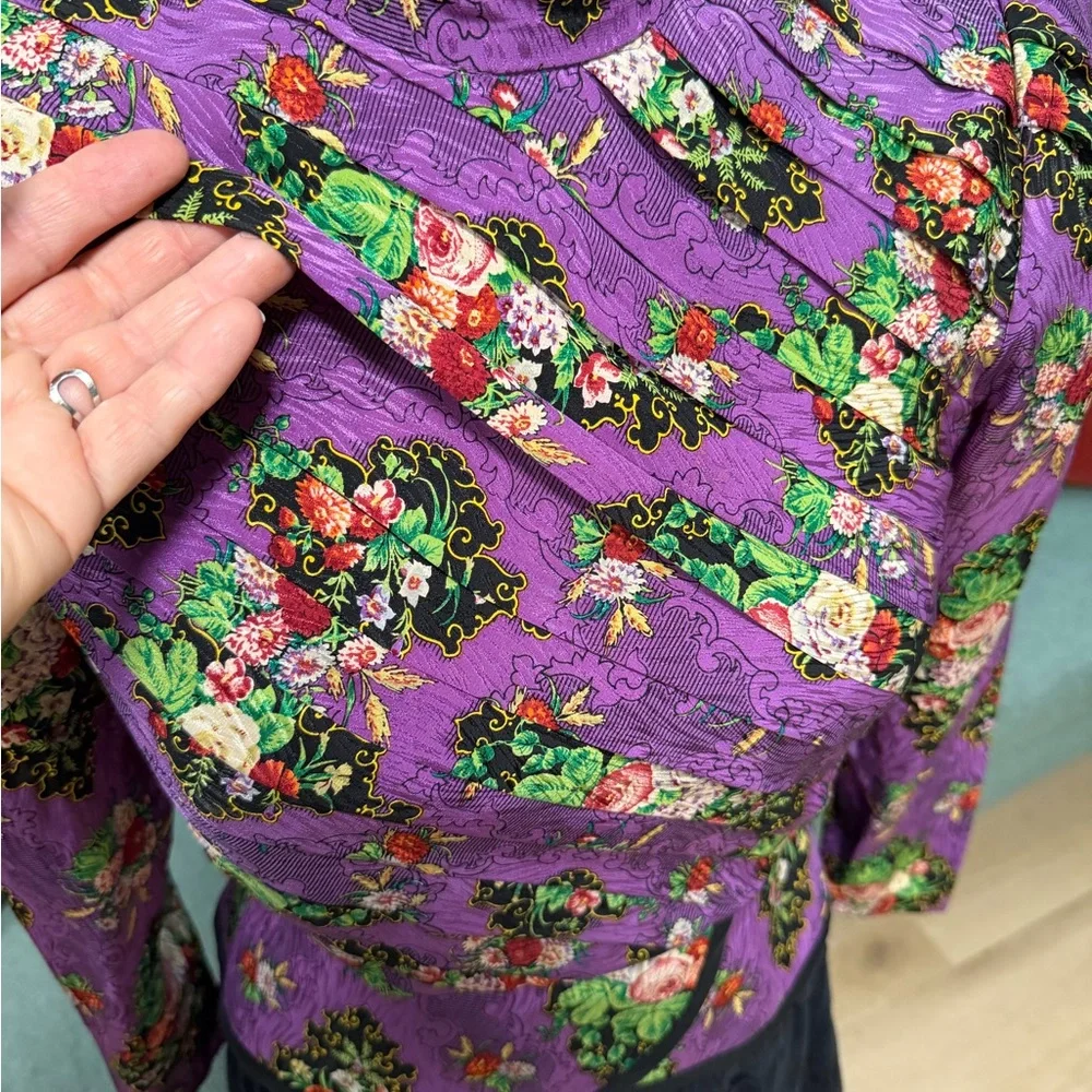 VTG Richard Warren 80’s Purple floral structured silk peplum mandarin Blouse 6P - Picture 2 of 16